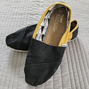 Women's Tom's Slip On Shoes
